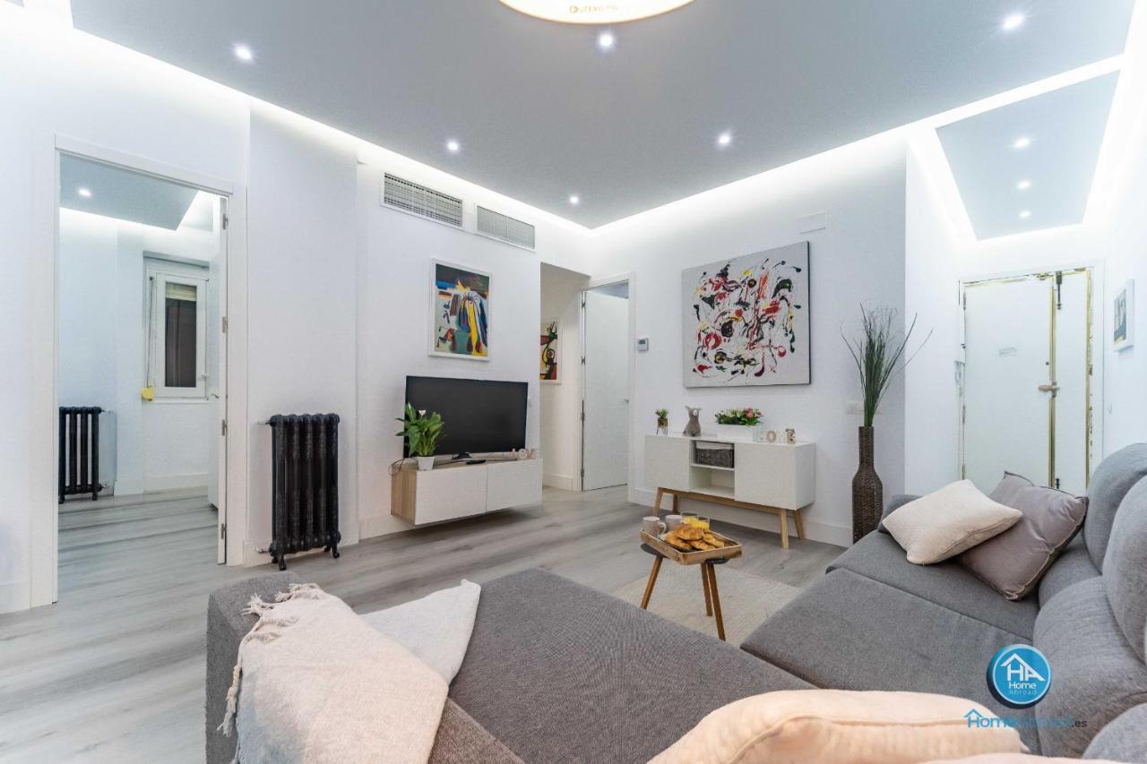 Modern Boutique Stay In The Heart Of 마드리드 외부 사진